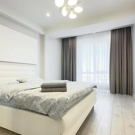 Premier Ultra Apartments Central In Chisinau Exterior photo